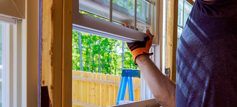 >Bay Window Curtain Rail Track in Opa-locka, FL